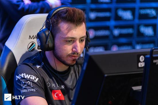 王者荣耀新三国玩法揭秘：魏蜀吴三军激战正酣